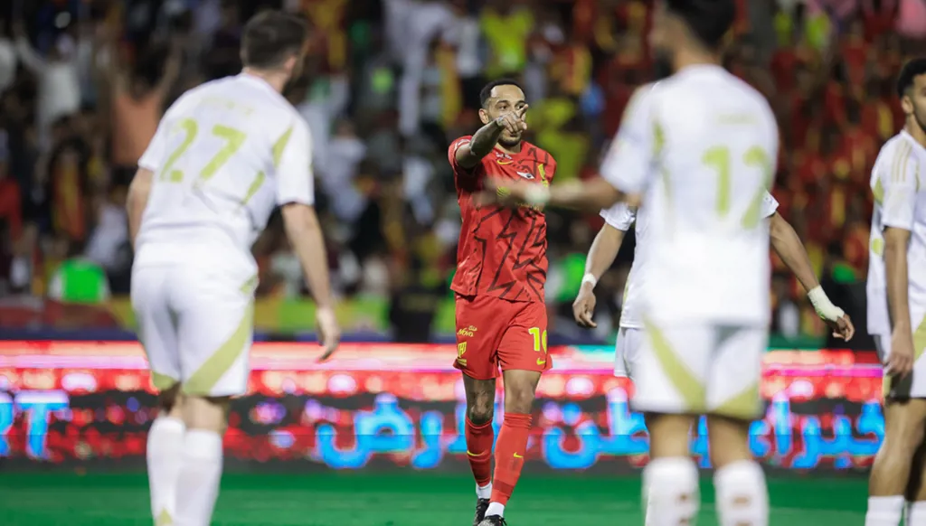 أوباميانغ يمنح القادسية الفوز على النصر (فيديو)