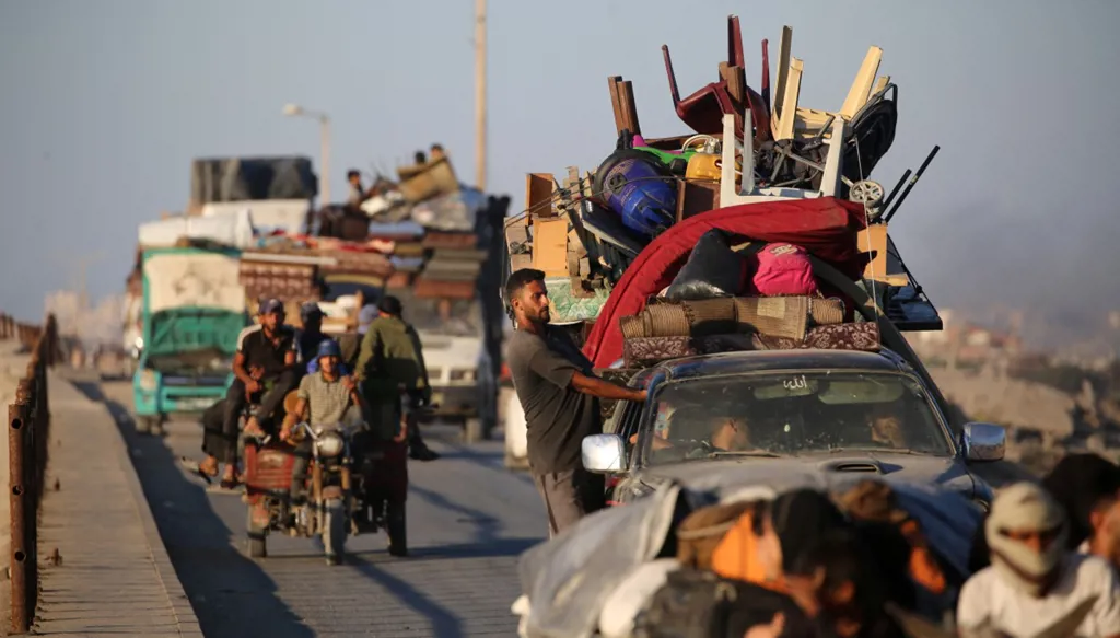 إسرائيل: الإعصار يواصل ضرب غزة والقضاء على قادة حماس بقطر سيزيل عقبة إنهاء الحرب