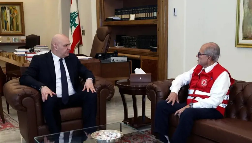 كتانة يؤكد من بعبدا جاهزية الصليب الأحمر اللبناني لمواكبة التطورات الأمنية