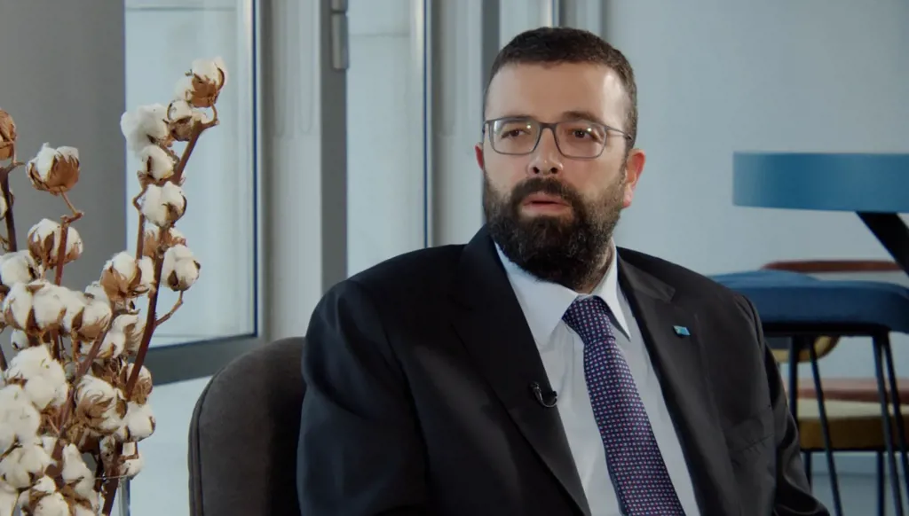 أحمد الحريري في "هياكل بعلبك": استنفار أزرق يمهد لطريق الضريح... و"نبض" الانتخابات تحت مجهر الانتظار