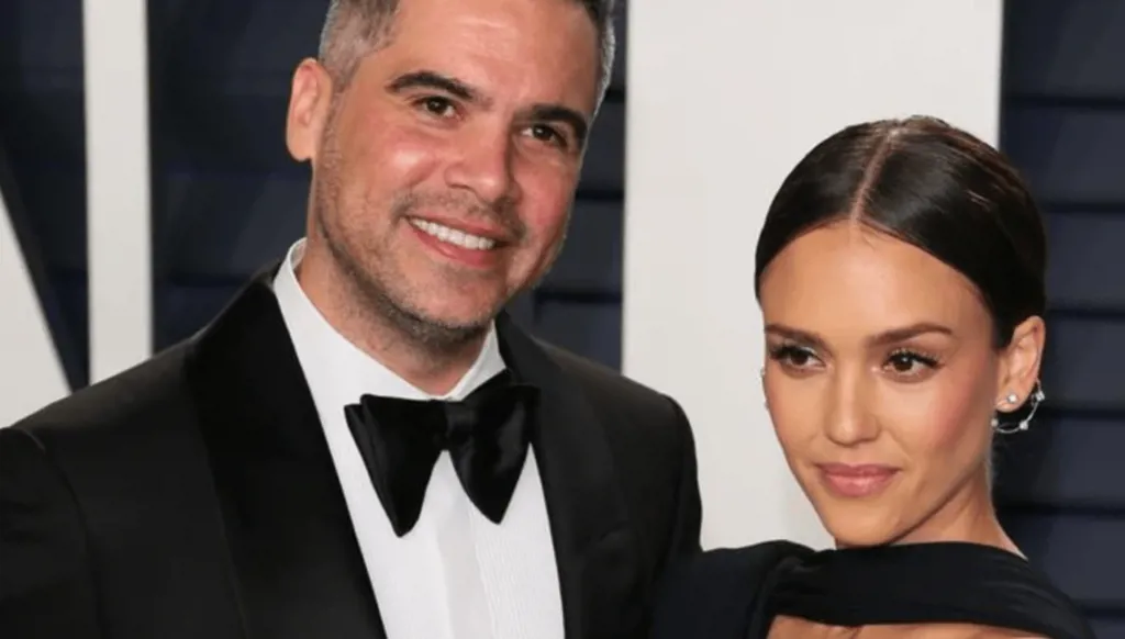 بعد زواج دام 16 عاماً... عدوى الطلاق تصل إلى جيسيكا ألبا وكاش وارن