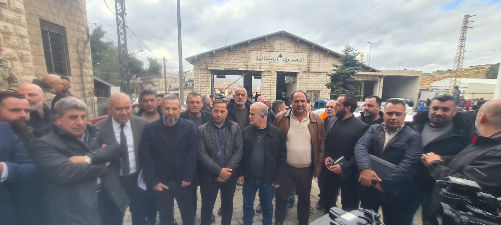 الحدود اللبنانية السورية (النهار).