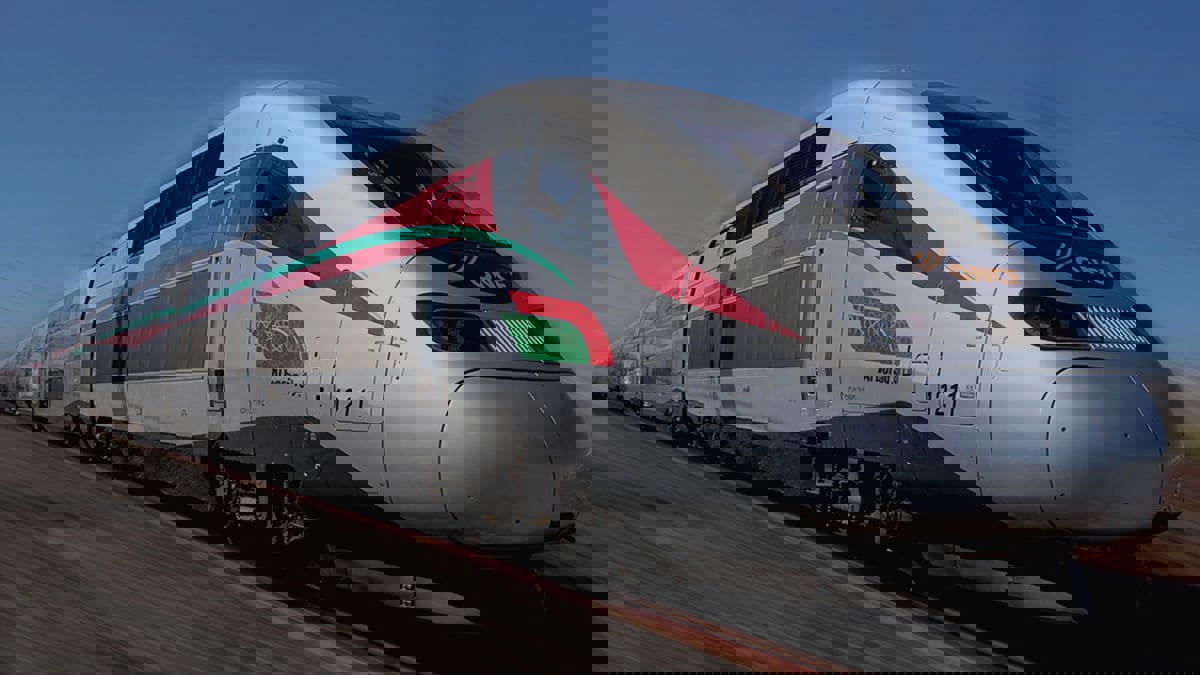 قطار البُراق.