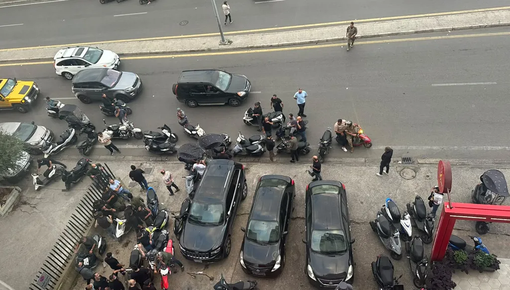 الجيش اللبناني يتدخّل بعد محاصرة دورية تضبط أدوية فاسدة في بيروت