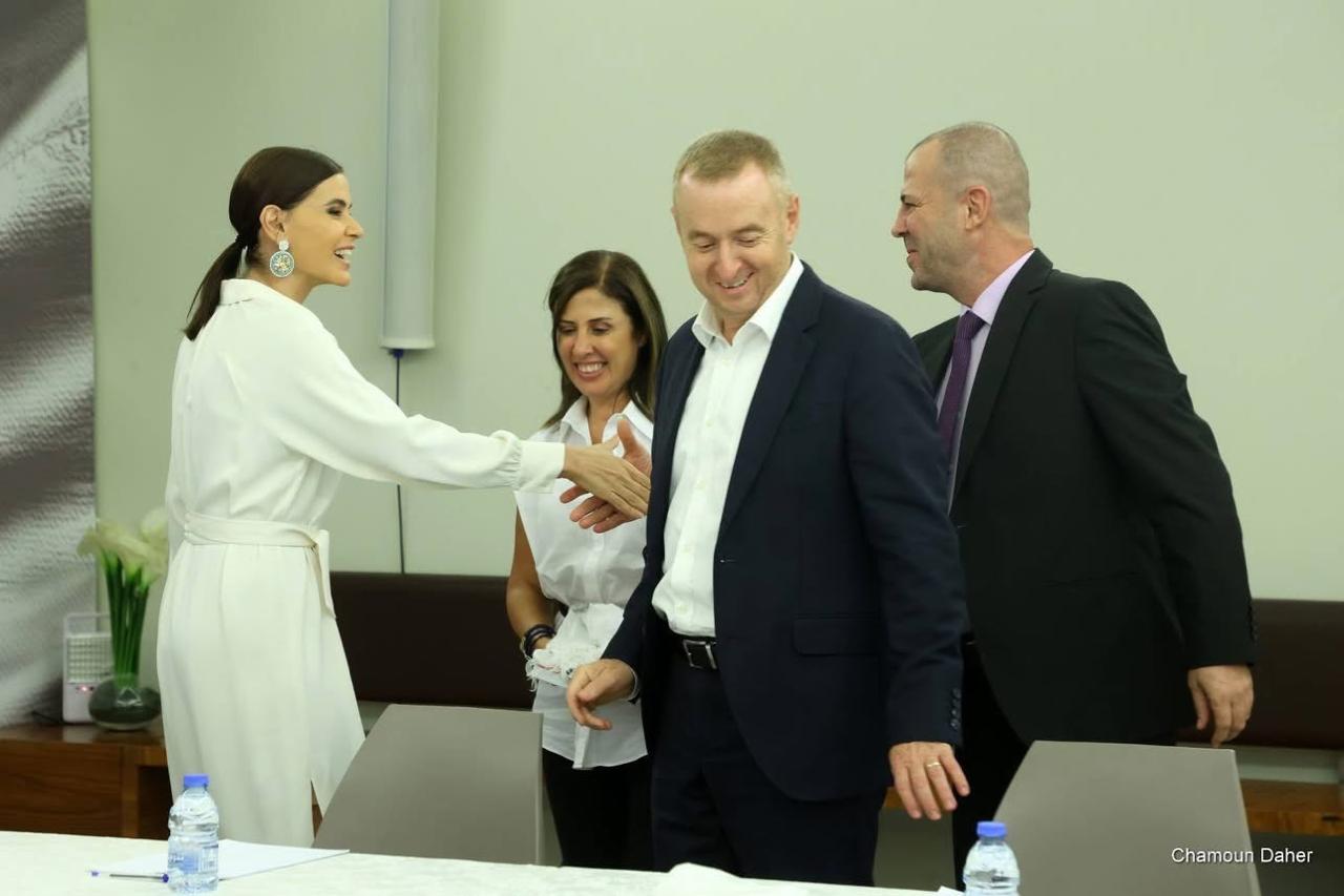 (صورة مرفقة بالبيان)