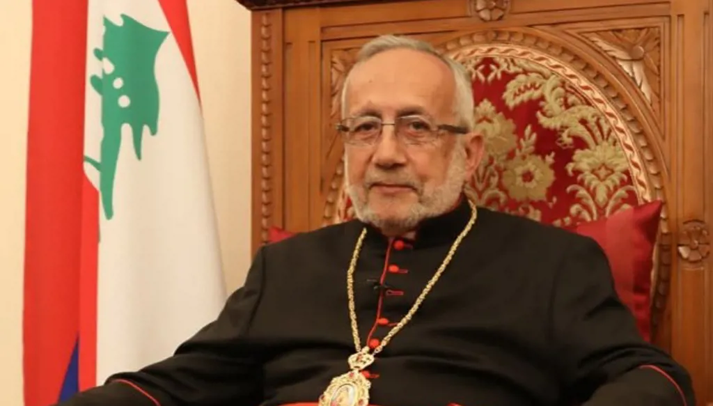 البطريرك ميناسيان بذكرى الاستقلال: الوطن قادر على النهوض مهما اشتدت الظروف