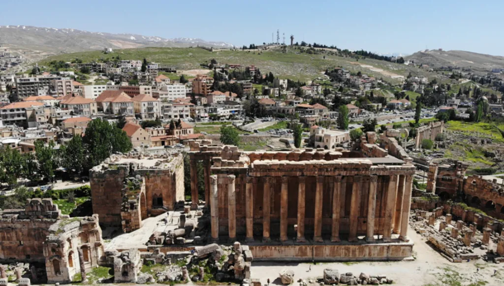 مراقبون: دعوة أهالي بعلبك الهرمل للنزوح لها هدف مزدوج... ما هو؟