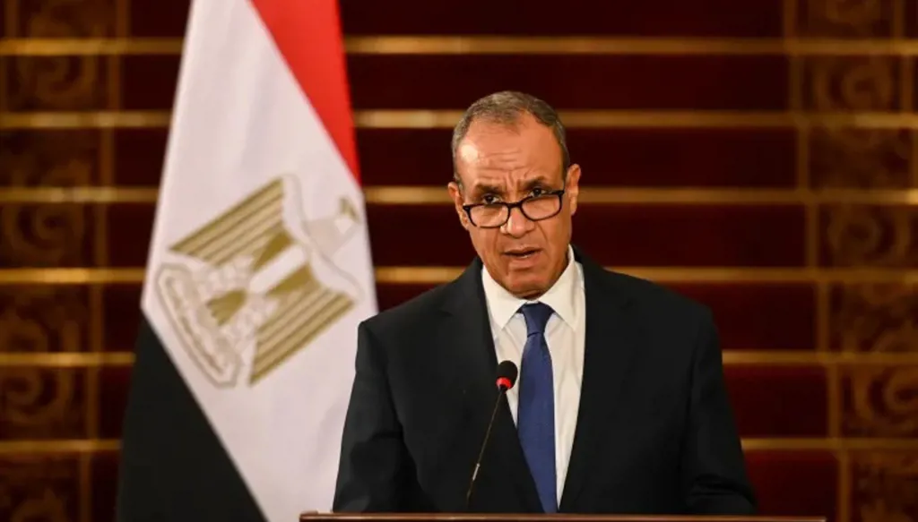 مصر على خط الملف النووي الإيراني... عبد العاطي يؤكّد أهميّة الحوار