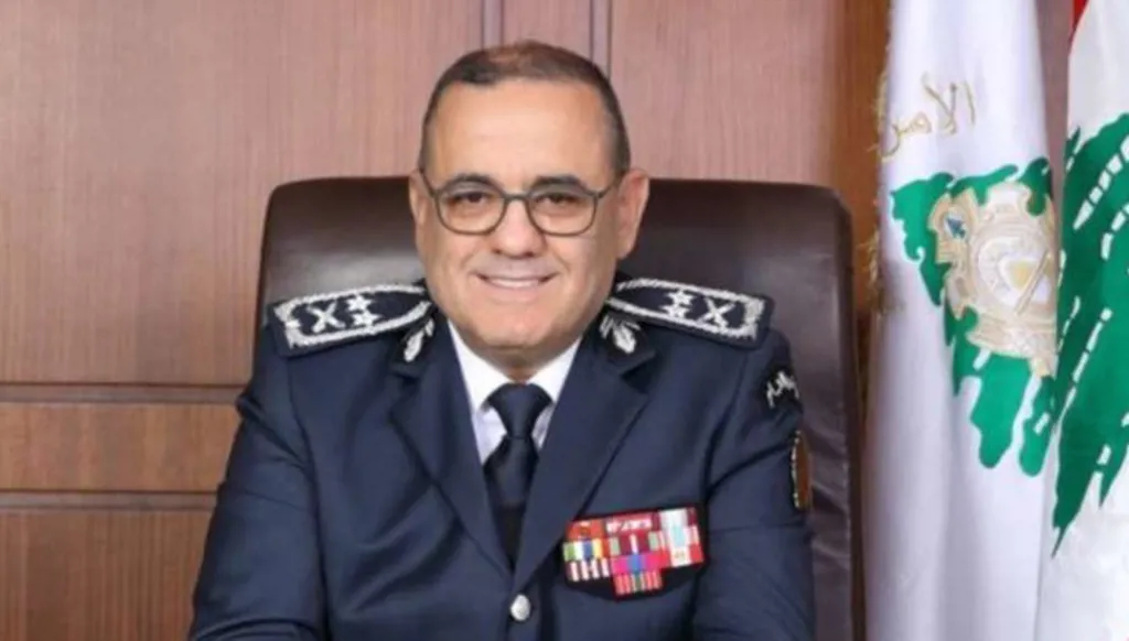 اللوء البيسري يدعو لسحب اسمه من التداول الرئاسي