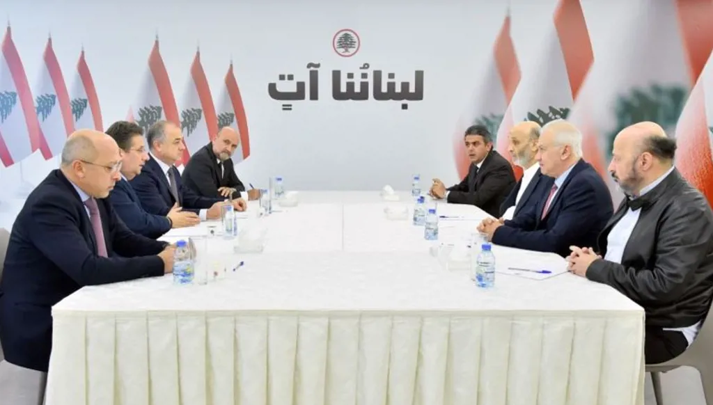 اجتماع لـ"اللقاء التشاوري" في معراب... كنعان: انتخاب رئيس وتطبيق القرارات الدولية ضرورة للخروج من حالة الاهتراء