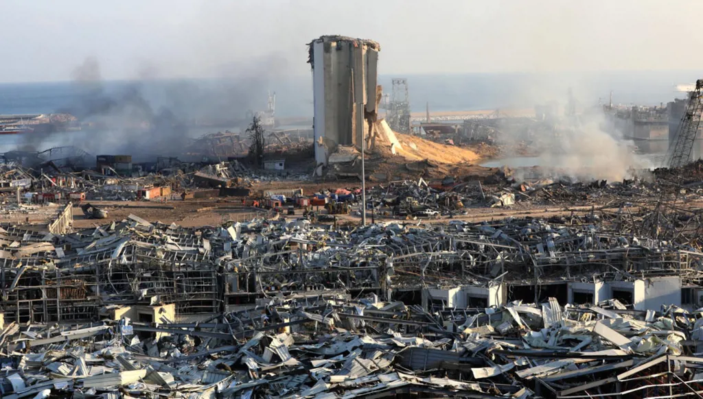 5 عند الخامسة: دعم عُماني للبنان وتطوّر بملف انفجار مرفأ بيروت... لونا الشبل عُذّبت وقُتلت؟