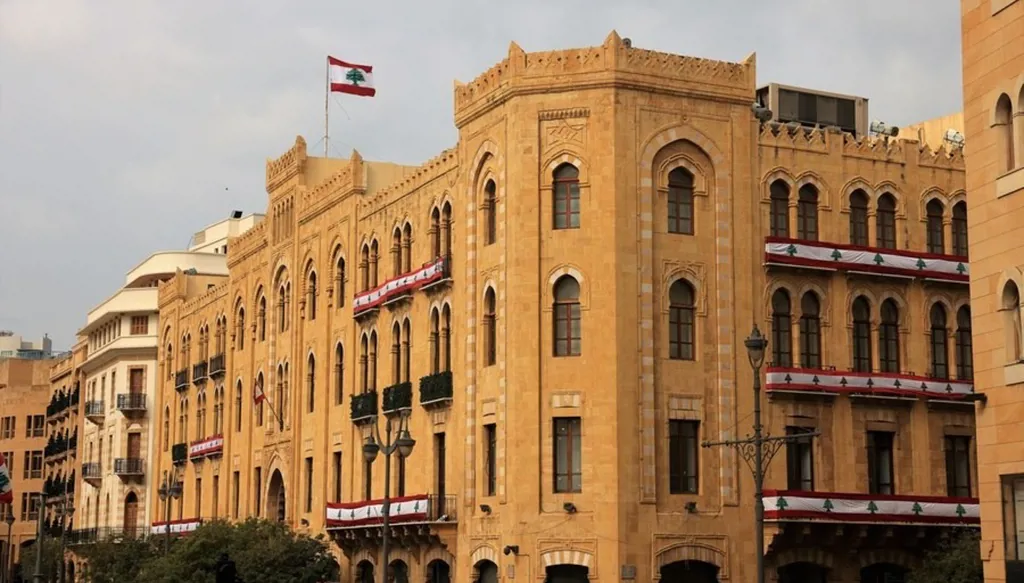 مناصفة بلدية في العاصمة مع محافظ مسلم لها؟