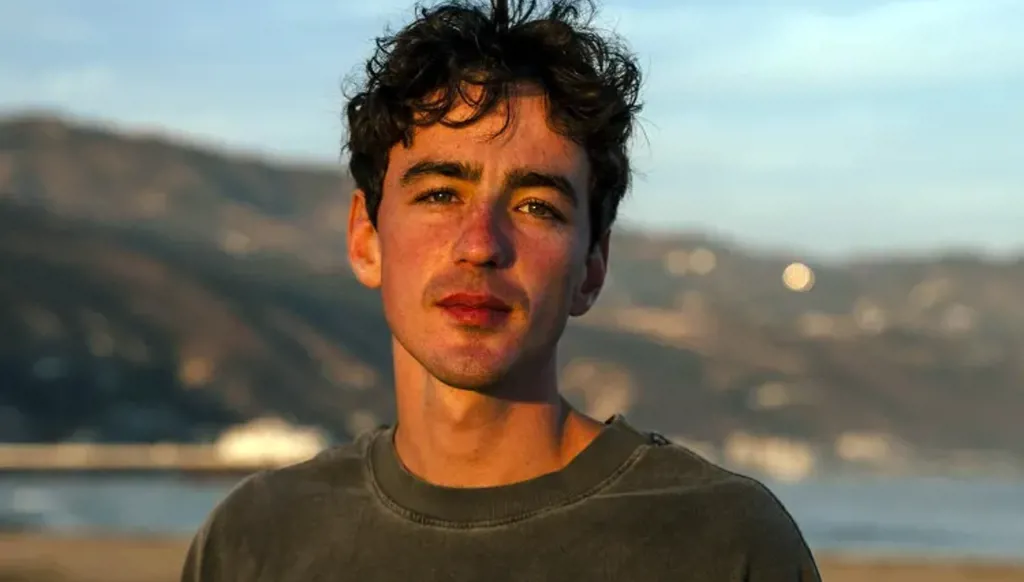 وفاة المؤثر بن بدر عن 25 عاماً في "ظروف غير معروفة"