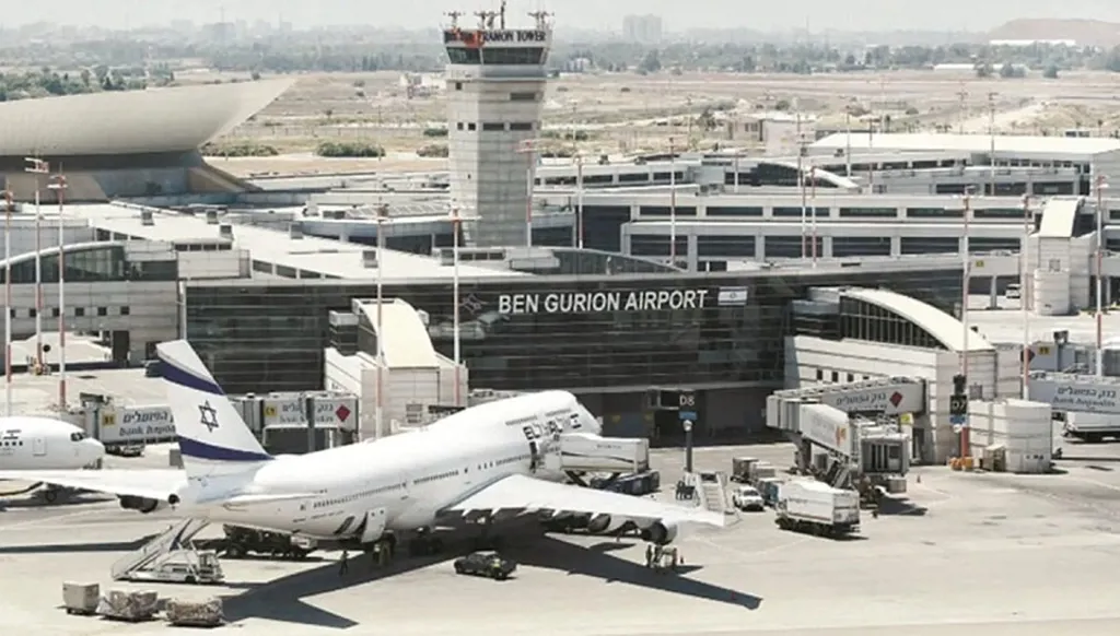 إسرائيل تعيد فتح مجالها الجوي لرحلات إعادة مواطنيها