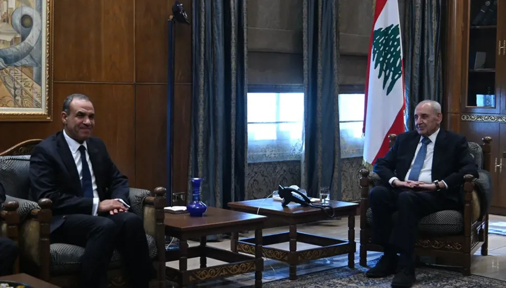نبيه بري في اتصال مع بدر عبد العاطي: لوجوب تجنب الفتنة في لبنان