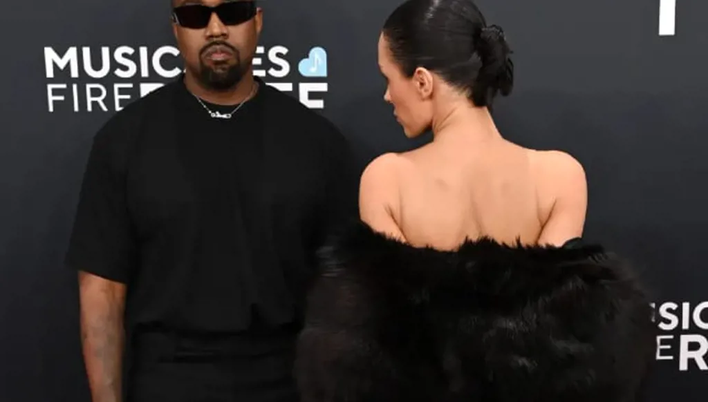 تعرّي زوجة كانييه ويست... حرّية أم حيلة دعائيّة رخيصة؟ وما رأي ChatGpt ؟