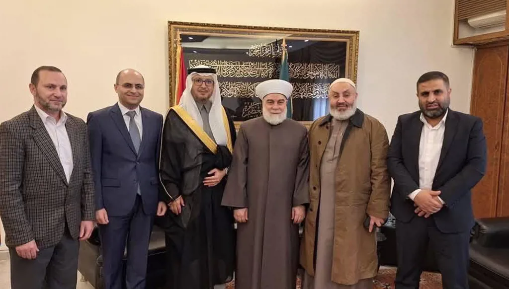السفير السعودي: انتخاب عون والاستشارات يسهمان بتعزيز نهضة لبنان