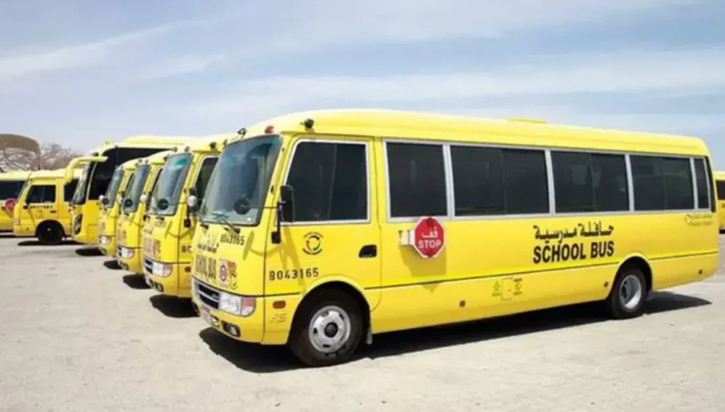 نسيَه السائق داخل حافلة المدرسة... وفاة ابن السادسة تهزّ ‏المغرب!