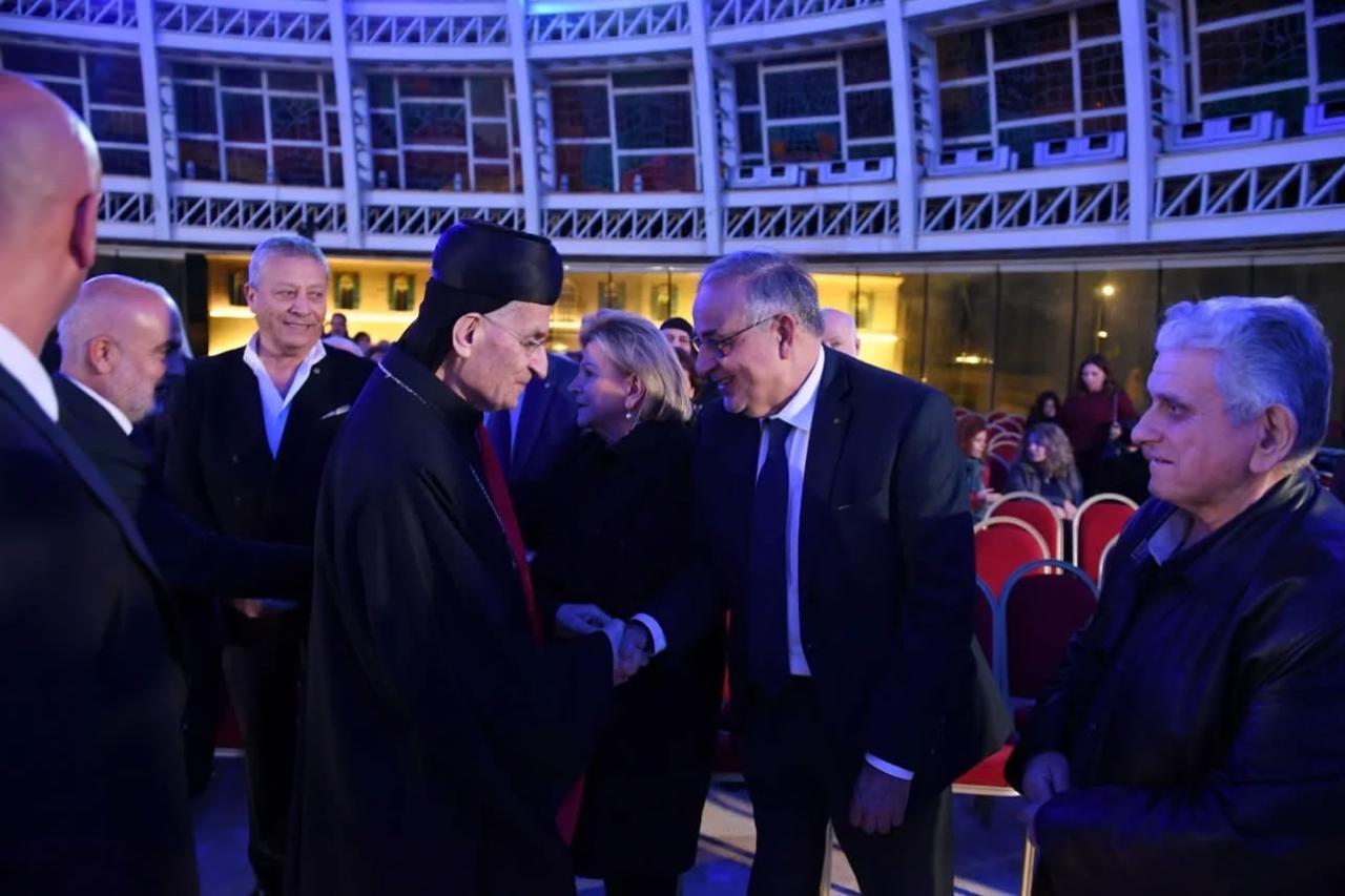 من مشارك البطريرك الراعي في الأمسية (بكركي).
