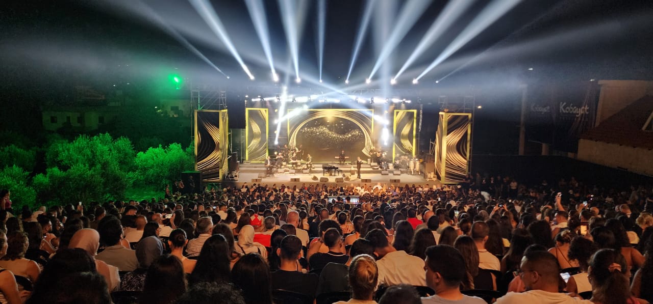 حفلة القبيات (تصوير ميشال حلاق)