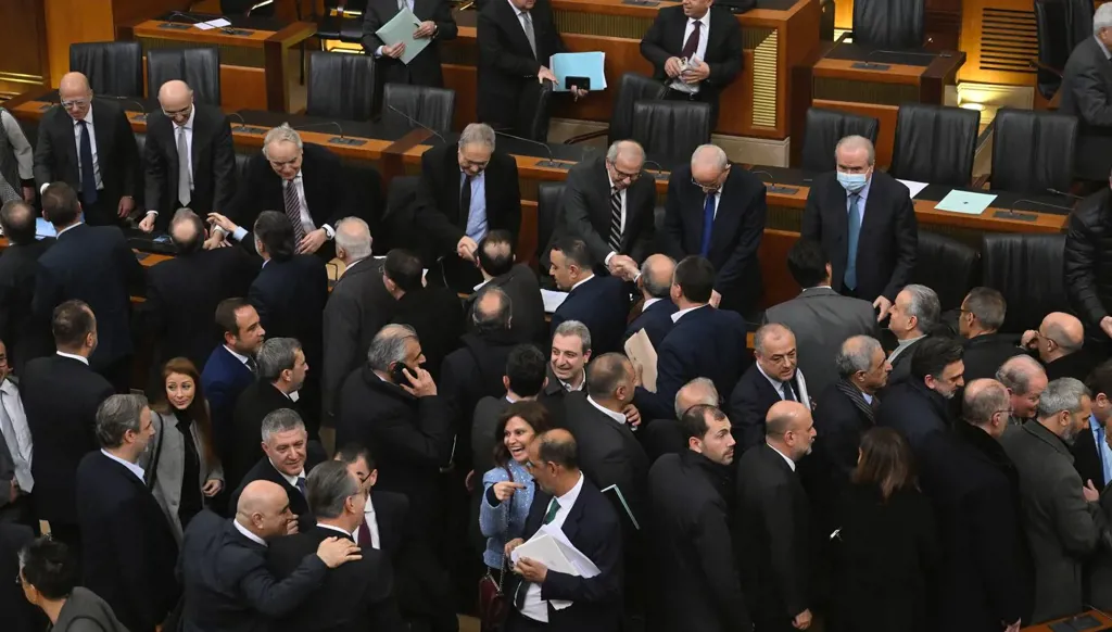 عون بعد نيل الحكومة اللبنانية الثقة: المعارضة في نظامنا تُعد حقاً وواجباً وضرورة ومسؤولية