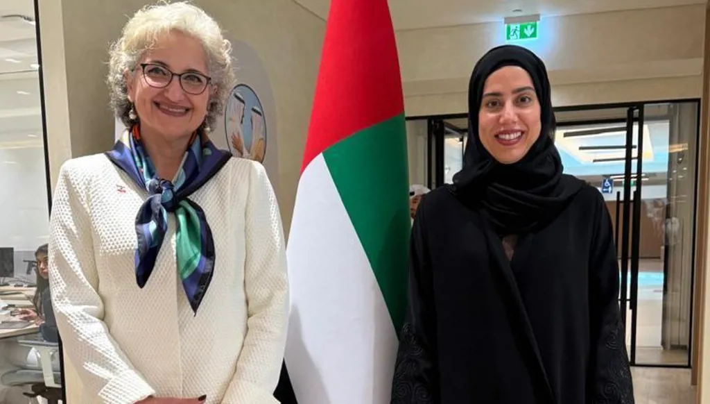 كرامي في الإمارات... وتعاون رقمي تربوي بين بيروت ودبي