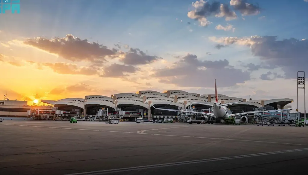 مطار الرياض يستأنف رحلاته الأحد بعد إغلاقٍ لأسبوعين