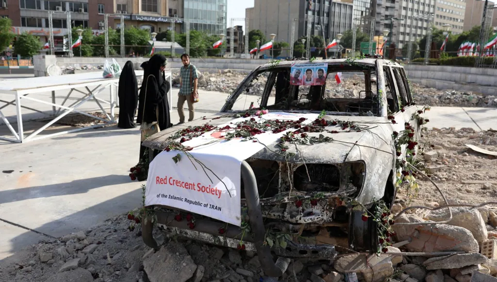 القصف مستمر... الجيش الإسرائيلي يدعو لإخلاء منطقة وسط طهران