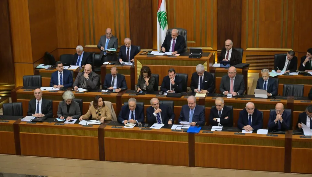 سجال بين نواب من "الوفاء للمقاومة" ونواب آخرين على خلفية كلام حمدان عن إيران