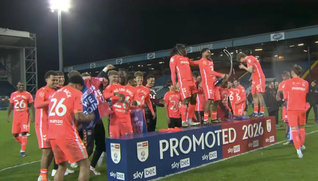 كوفنتري سيتي يعود من العتمة… ولامبارد يكتب تاريخه التدريبي