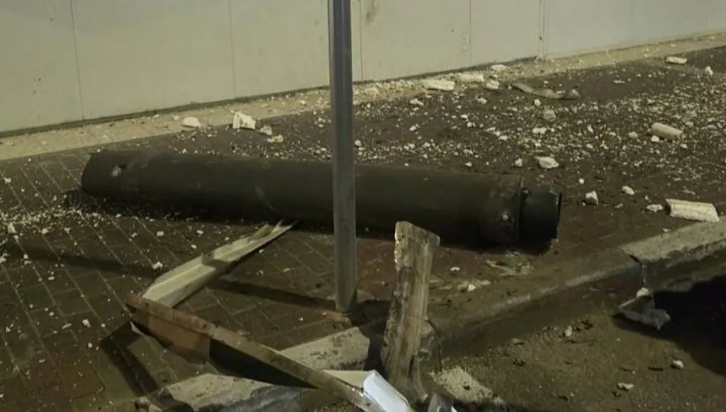 50 صاروخاً... "حزب الله" يشنّ هجوماً على شمال إسرائيل (فيديو وصور)