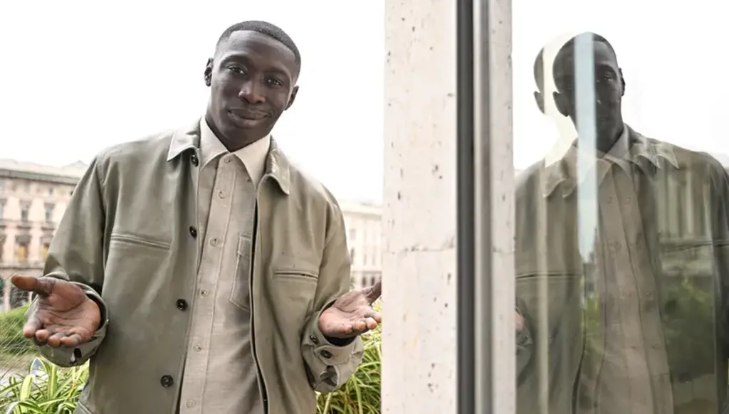 بمليار دولار... أشهر تيكتوكر في العالم يبيع صورة وجهه