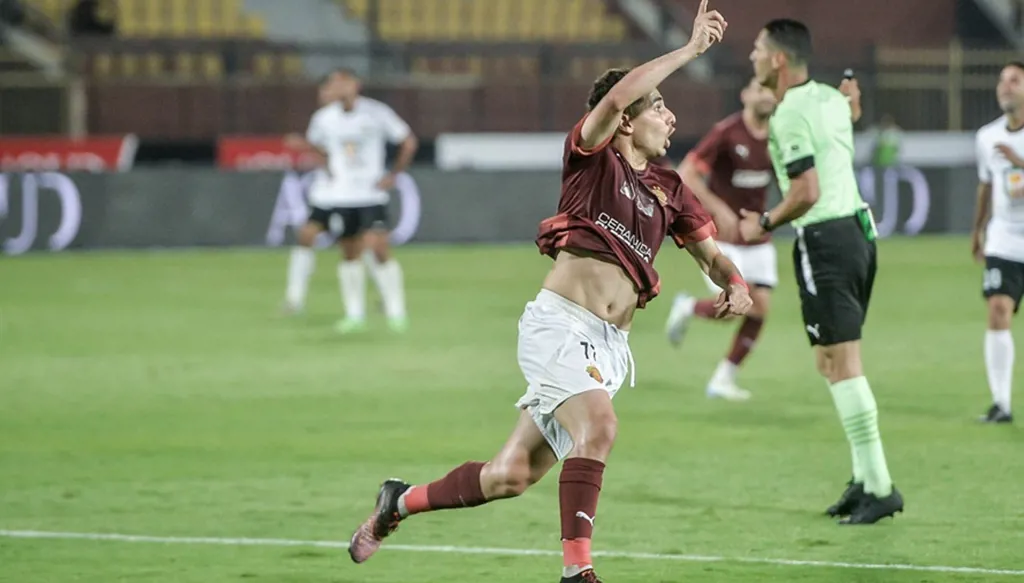 سيراميكا كليوباترا يحتفظ بكأس الرابطة المصرية