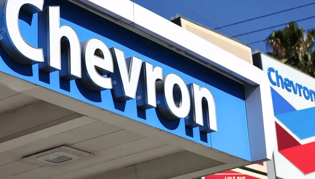 الجزائر توقع اتفاقاً مع "شيفرون" لتقييم موارد النفط البحرية