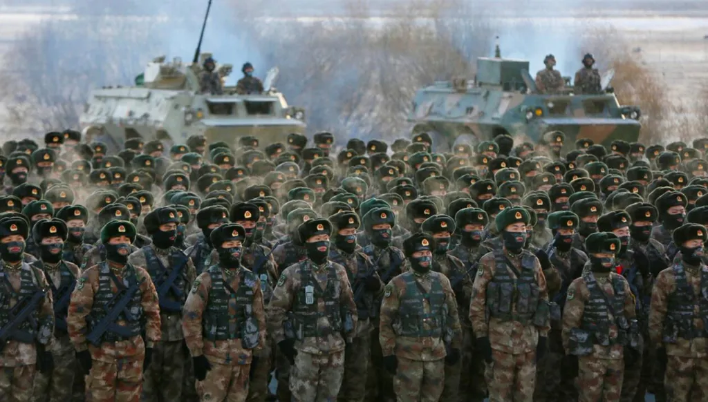 الجيش الصيني يحذر الفلبين من الاستفزازات في بحر الصين الجنوبي