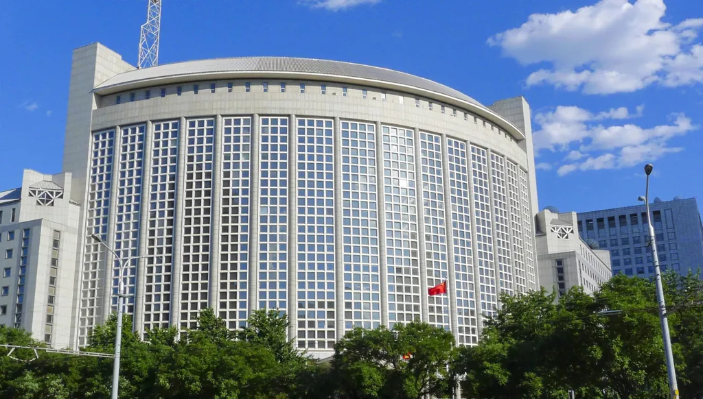 الصين تدعو إلى "تسوية سياسية" في سوريا ‏