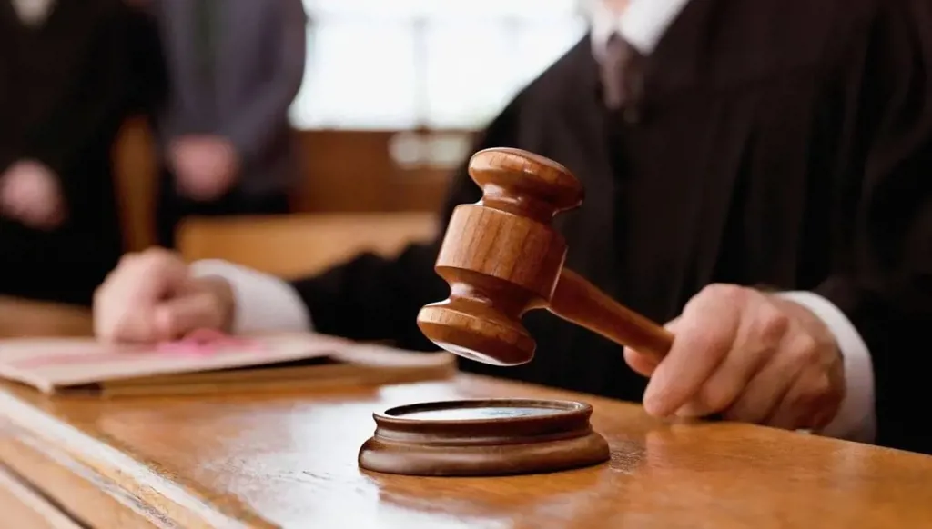 دولة تخرق القانون بدل ان تطبقه!