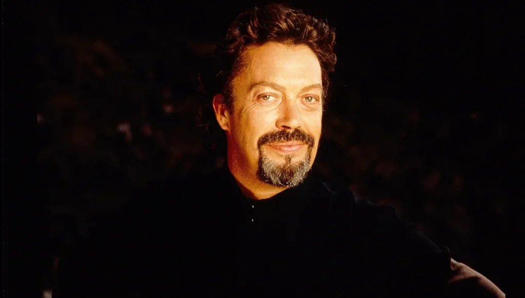 المهرج الذي أرعب الملايين في "IT"... وفاة تيم كاري عن 80 عاماً