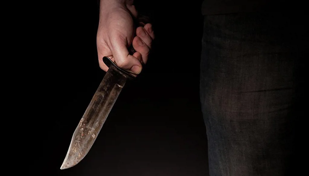 ‎إشكال في نهر البارد شمالي لبنان يتطور إلى طعن… إصابة شاب بحالة حرجة