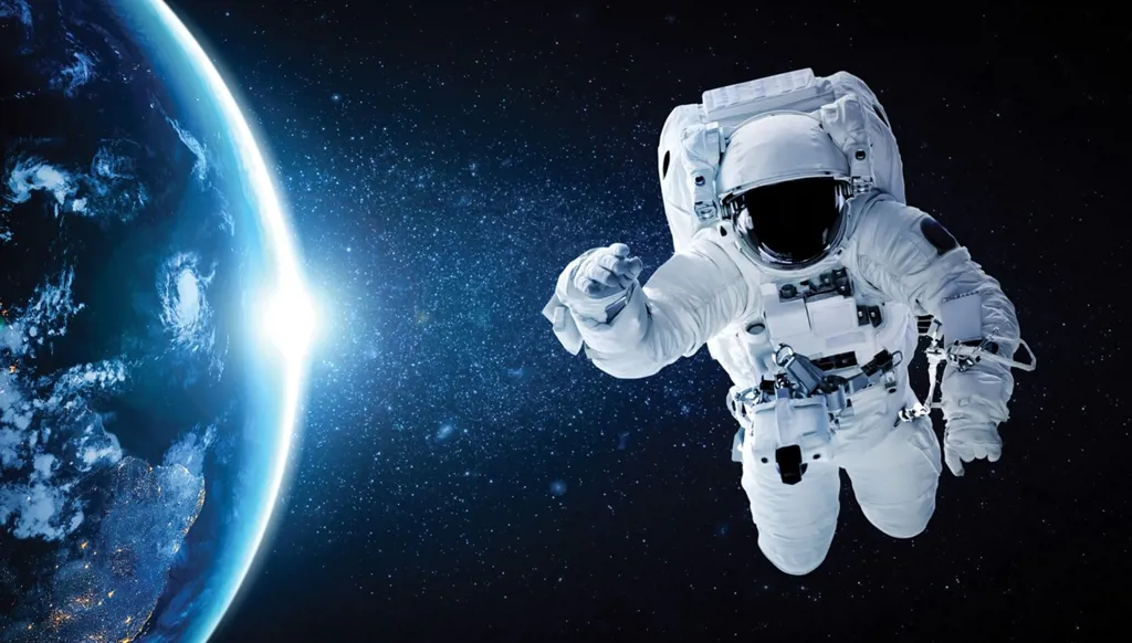 روسيا ترسل "بزّة فضائية" جديدة إلى محطة الفضاء الدولية (فيديو)