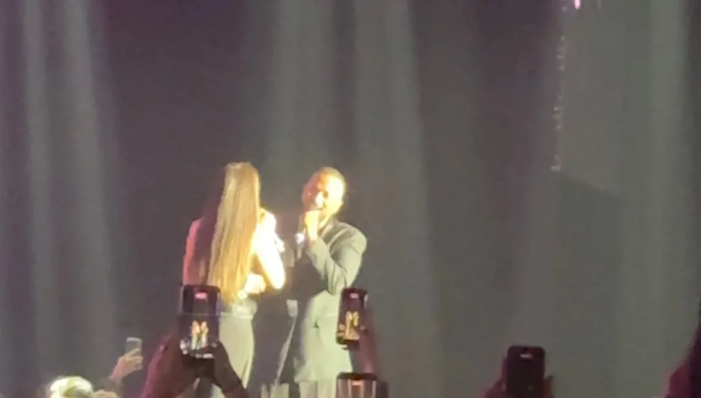 Un Forum de Beyrouth comble pour Hiba Tawaji et Slimane