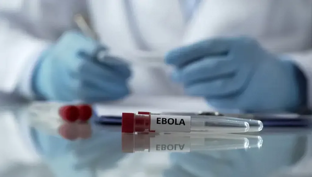 أوغندا تسجّل 15 إصابة مؤكدة بفيروس "إيبولا"