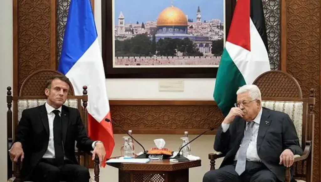 ماكرون: الاعتراف بدولة فلسطين يُقوّي "السلطة" لا "حماس"!