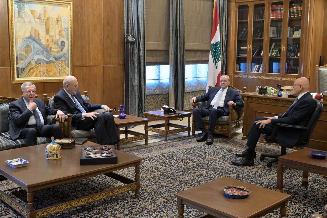 بري التقى رؤساء الحكومة السابقين. (نبيل اسماعيل)