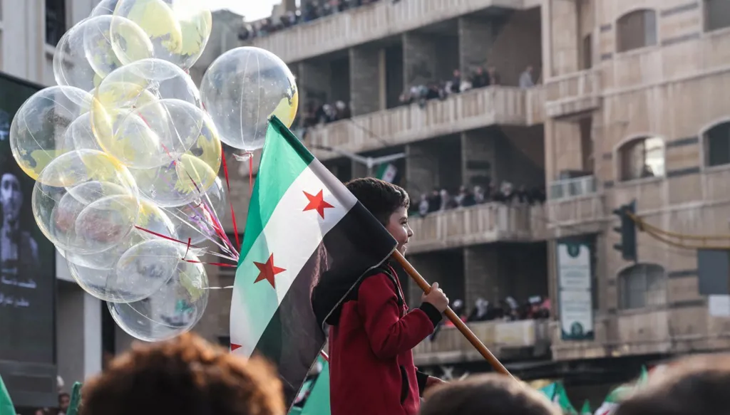 5 عند الخامسة: أسلحة أميركية للجيش اللبناني وبدائل "اليونيفيل"... هكذا انسحبت إيران من سوريا!