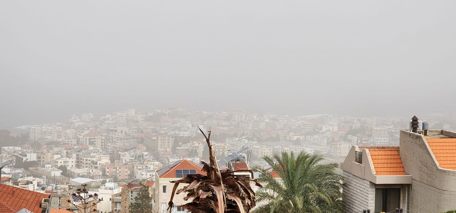 غبار في لبنان. (ميشال حلاق)