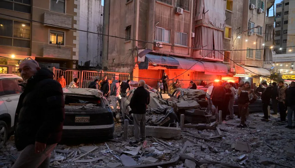 "الزئير الإسرائيليّ" لإنهاء "حزب الله" عسكريّاً... وماذا عن السلام؟