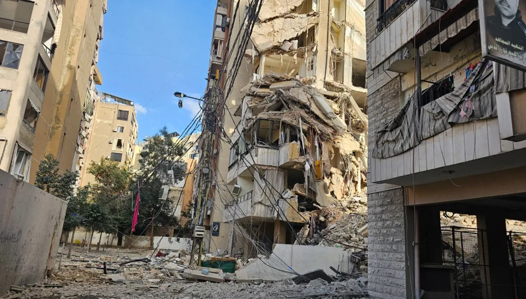 صباح النهار: "حرّاس العودة" وخسارة الدولة اللبنانية... ما الذي يمنع سقوط النظام الإيراني؟