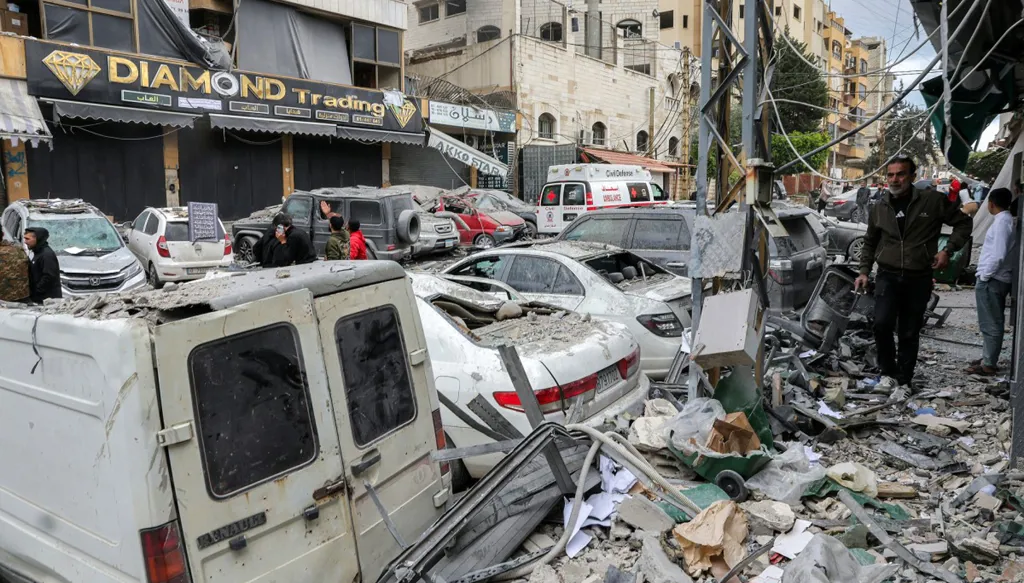 مليار و700 مليون دولار: خسائر لبنان في شهر من الحرب
