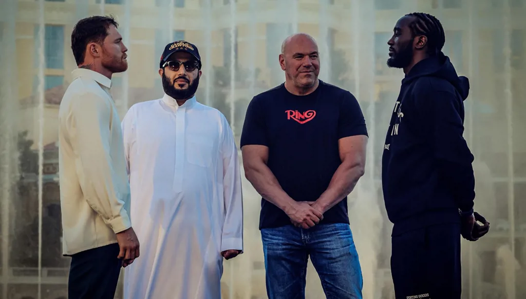 ليلة ينتظرها الملايين... تركي آل الشيخ يحضر أول مواجهة "Face Off" بين كانيلو وكروفورد